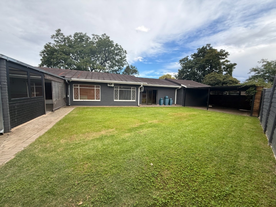 5 Bedroom Property for Sale in Bayswater Free State